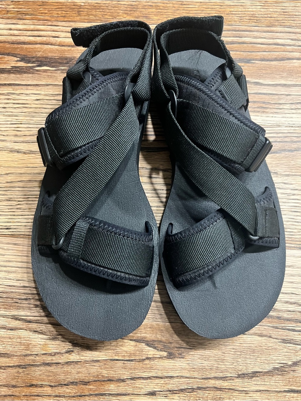 MERRELL Women's Black Webbing Adjustable Sandals